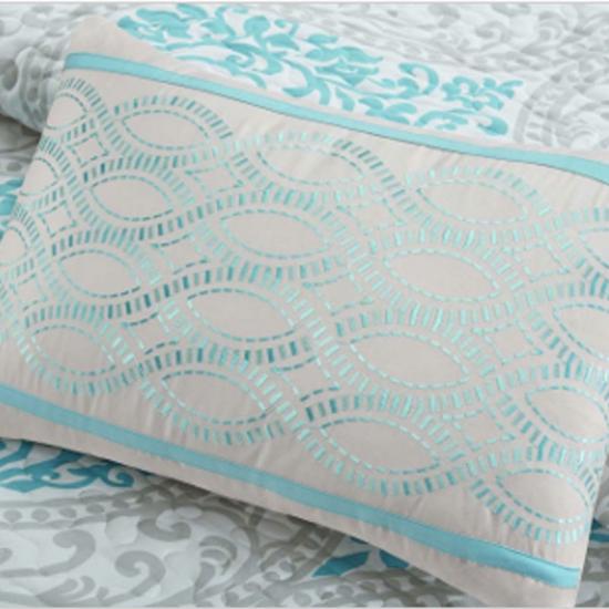 Fronha acolchoada medalhão branco azul cxmicrotex