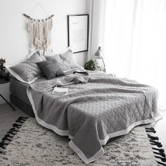 Conjunto de cama geométrico sólido colcha bordada cinza