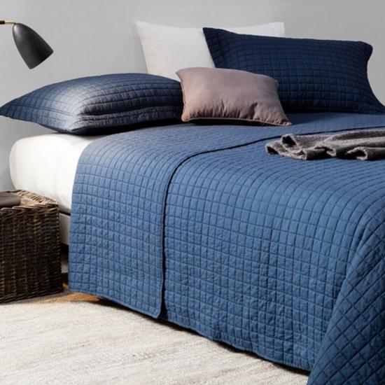 Como o conjunto de cama ultrassônico usa tecnologia ultrassônica para fundir tecidos sem fusão excessiva?